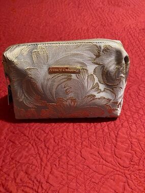 Vince Camuto Cosmetics Bag With Eye Mask set